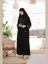 Sabiqah Abaya